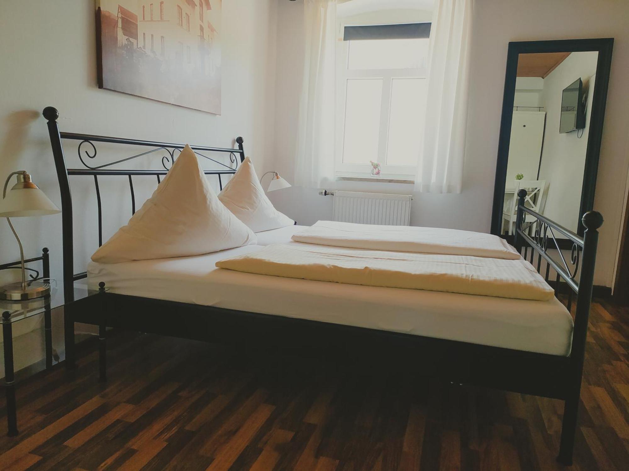 Dorfschaenke Deggendorf Hotel & Apartmenthaus & Biergarten, E-Bike-Verleih Kostenlos Room photo